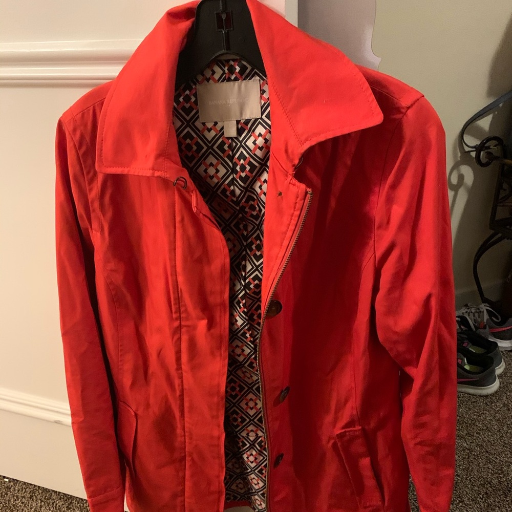 Gently Used Banana Republic Trench. Sold!!